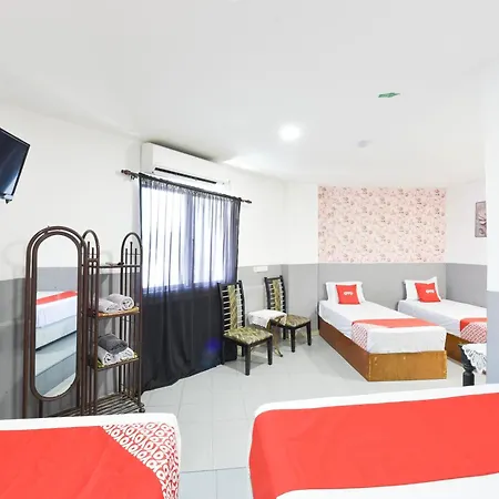 Hotel Indah-2