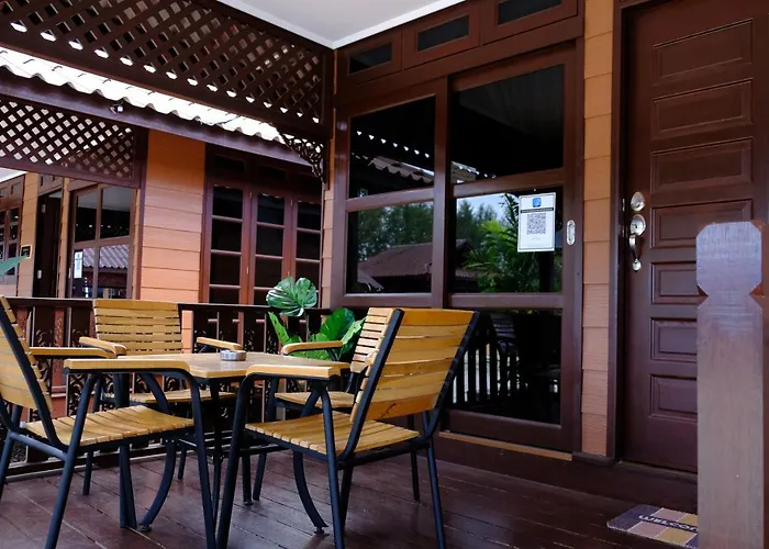 D'Razna Chalet Pantai Seberang Takir Kuala Terengganu